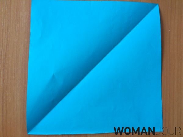 Платье из бумаги в технике оригами
