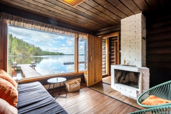 Аренда коттеджа в финляндии на берегу озера таиланд квартиры купить