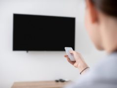 строчник для телевизора выбор подключение и использование