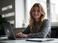 Для чего мастерам маникюра нужна CRM система?