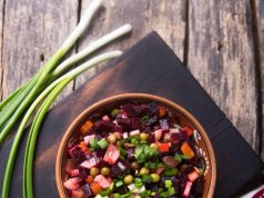 Салат с красной фасолью и перцем болгарским