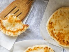 Лепешки из дрожжевого теста на сковороде