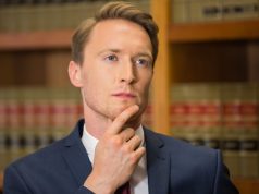 Заговор: как заставить мужчину думать о вас